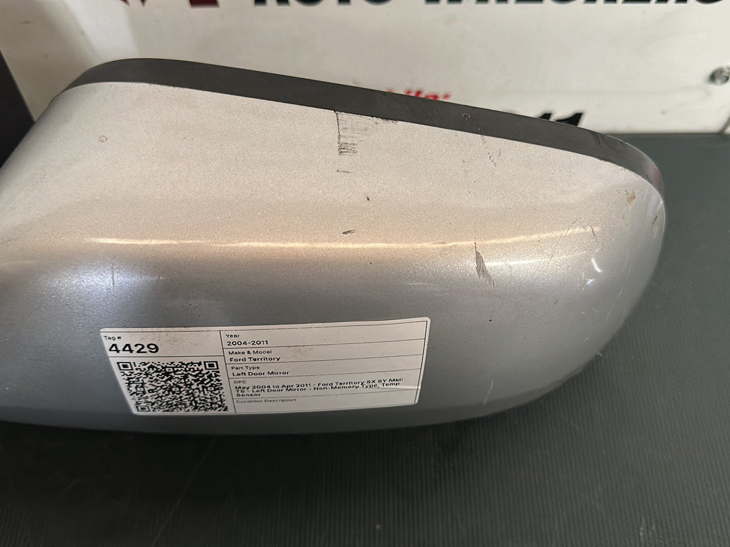 May 2004 to Apr 2011- Ford Territory SX SY MkII TS- Left Door Mirror- Non-Memory Type, Temp Sensor
