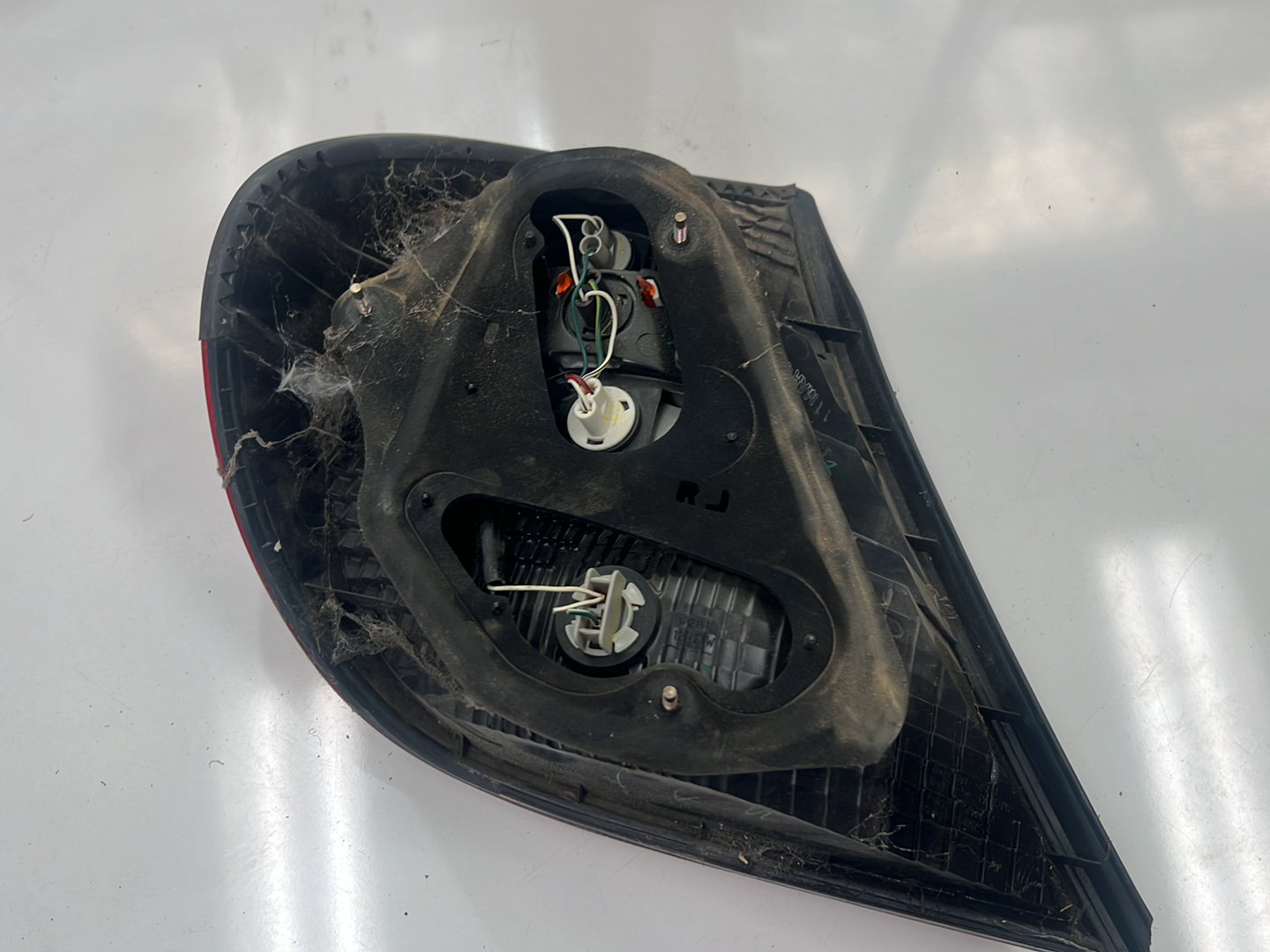 2004 Toyota Camry V30 - Right Taillight