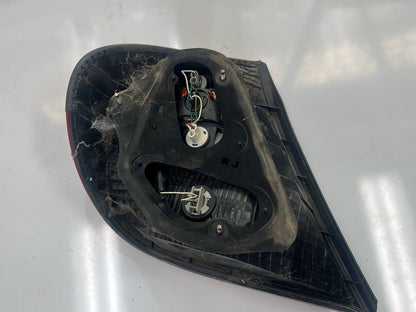 2004 Toyota Camry V30 - Right Taillight