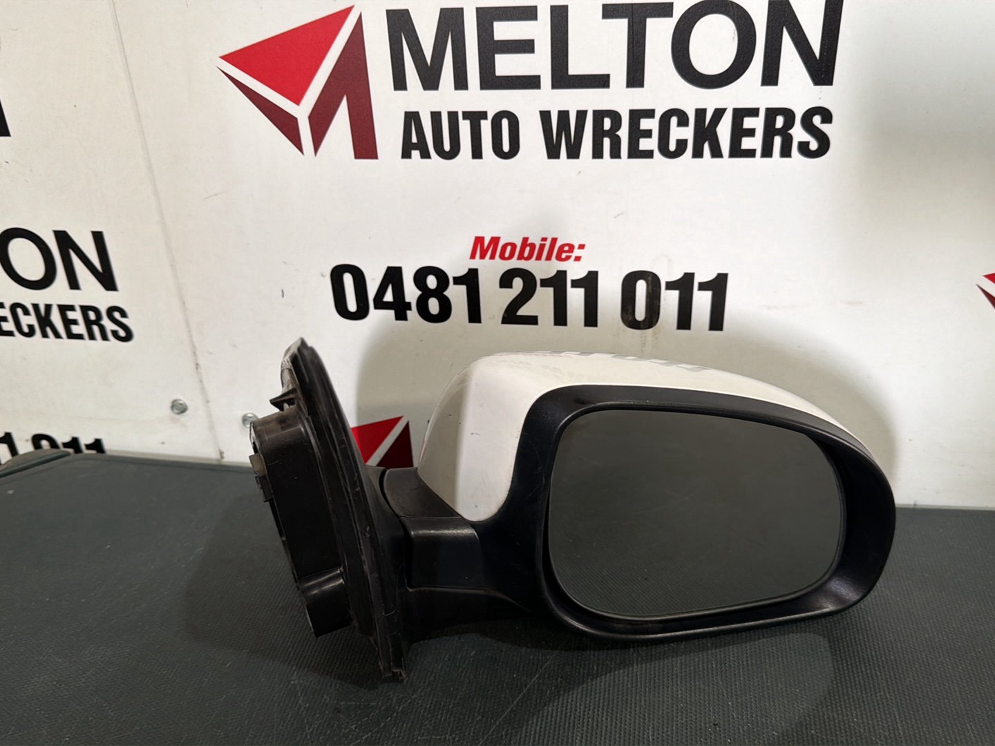 Mar 2012 to Dec 2015- Hyundai i20 PB- Right Door Mirror- Manual Fold, Flasher