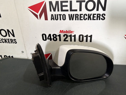 Mar 2012 to Dec 2015- Hyundai i20 PB- Right Door Mirror- Manual Fold, Flasher