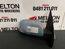 May 2009 to Apr 2011- Ford Territory SY MkII Ghia Ghia Turbo- Right Door Mirror- Indicator