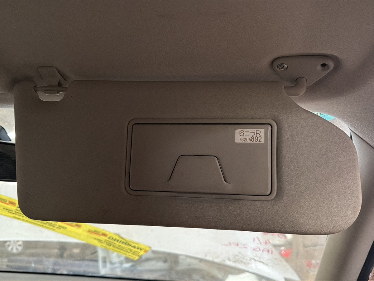 2013 Mitsubishi Outlander GF*W- Right Sun Visor
