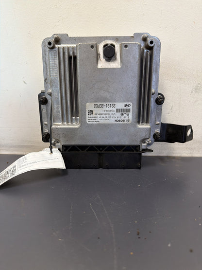 Mar 2017 to Oct 2023 - Hyundai i30 PD Petrol 2.0L - Engine ECU - Ecu Only