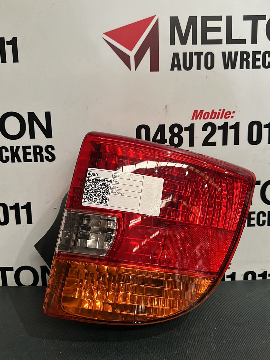 Nov 1999 to Aug 2002- Toyota Celica ZZT231- Right Taillight