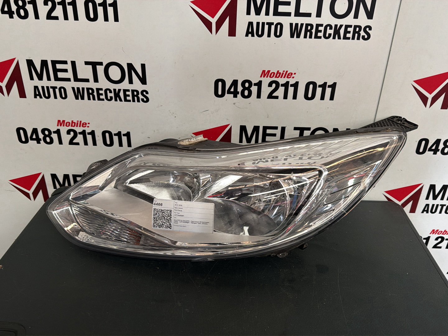 2012- 2015 Ford Focus LW Ambiente Left Headlight Halogen Type Chrome Insert