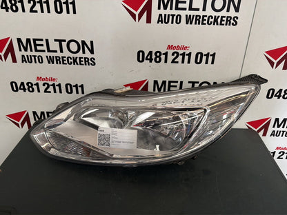 2012- 2015 Ford Focus LW Ambiente Left Headlight Halogen Type Chrome Insert