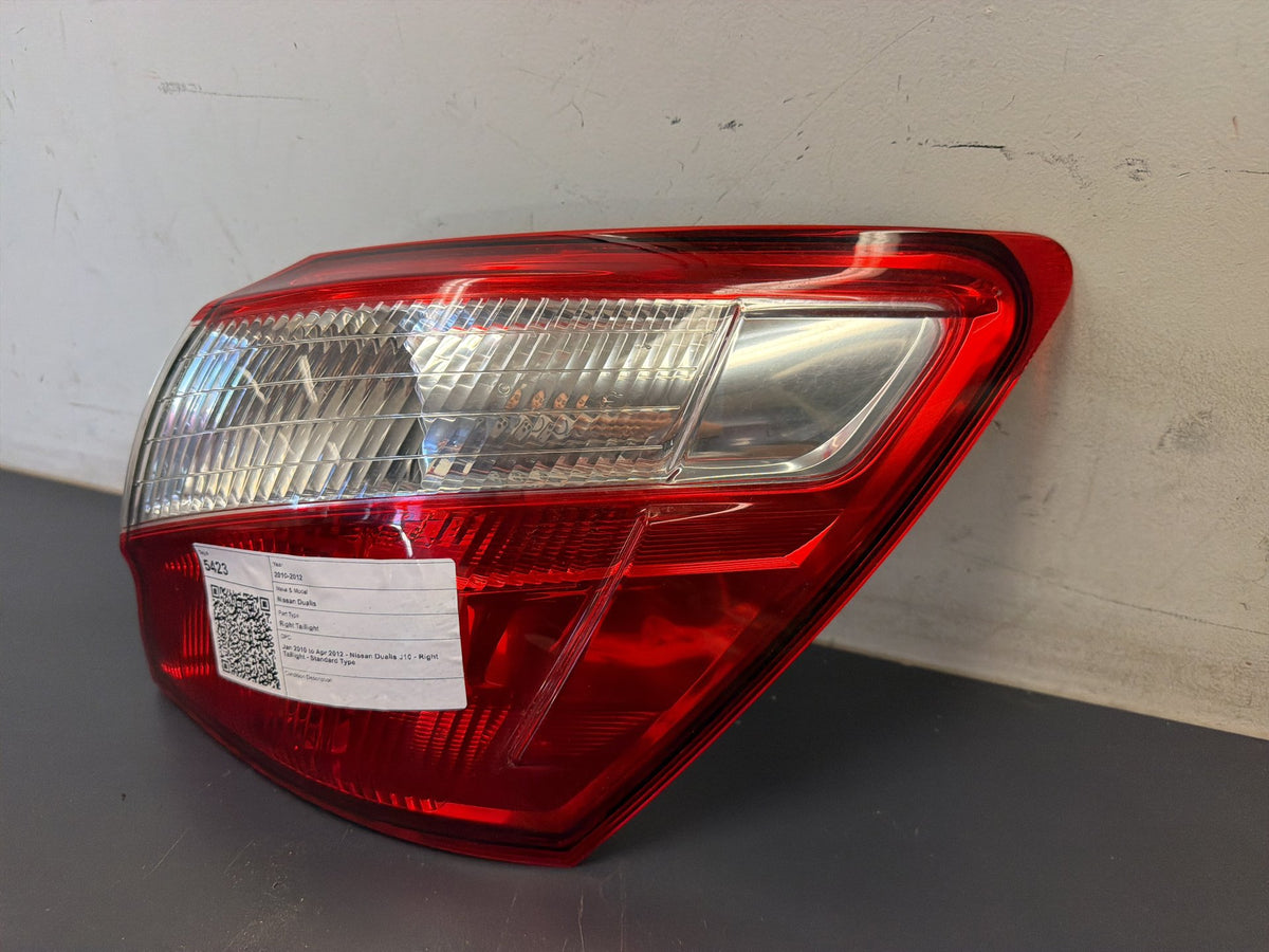 Jan 2010 to Apr 2012 - Nissan Dualis J10 - Right Taillight - Standard Type