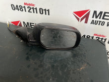 Mar 2010 to Dec 2013- Toyota Corolla ZRE152R ZRE153R Sedan- Right Door Mirror- Flasher