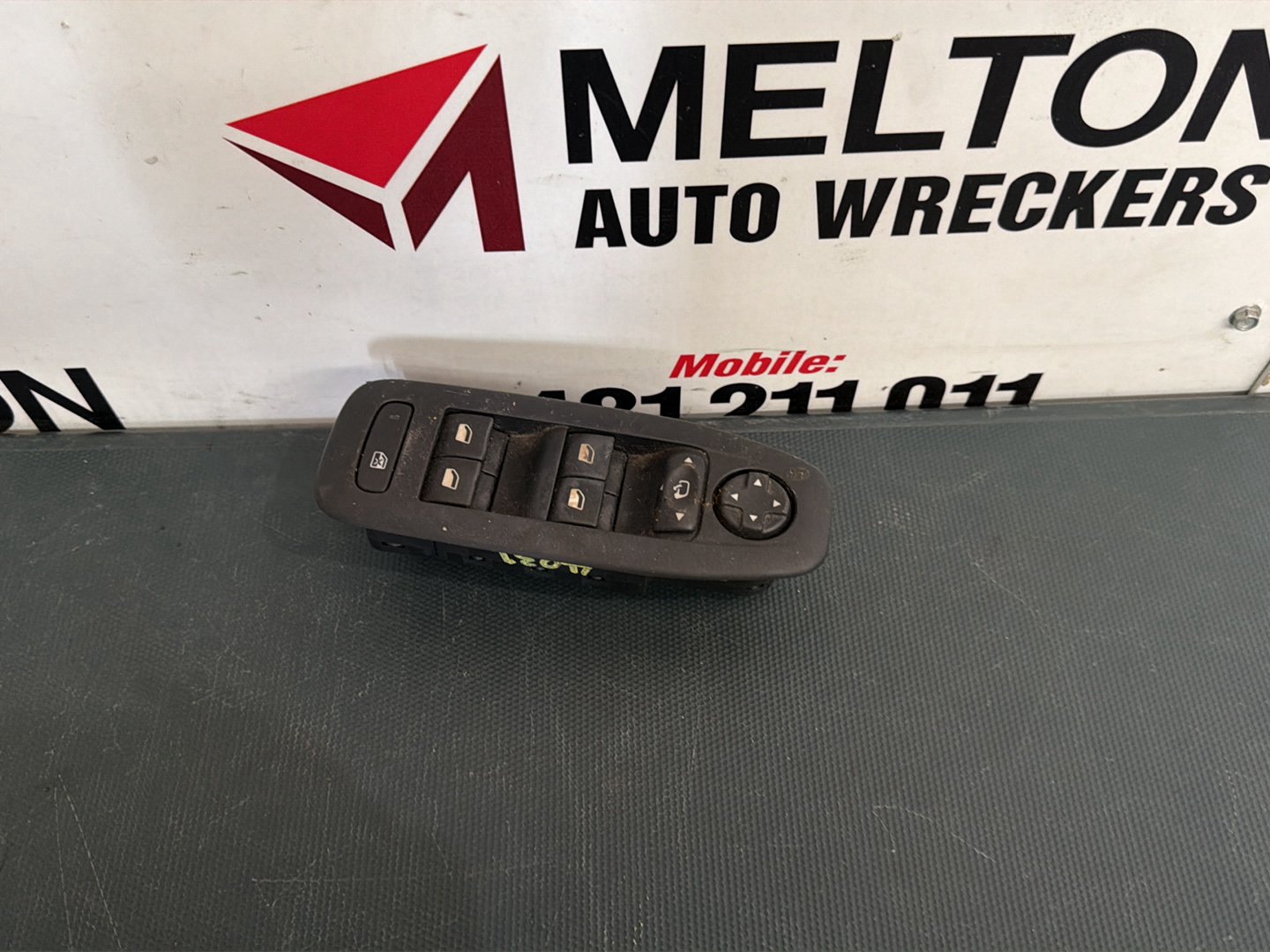 2014 Peugeot 208 A9- Master Power Window Switch