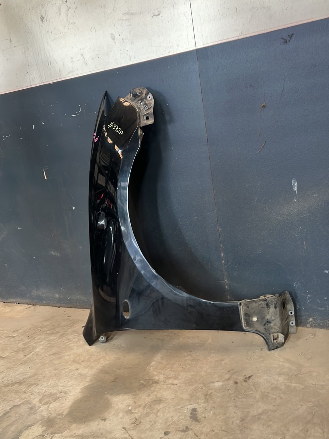 2005 Mazda 3 Right Front Guard