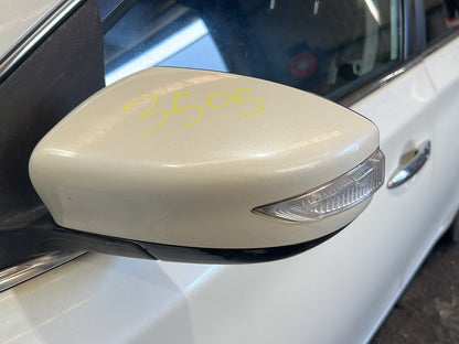 2014 Nissan Pulsar B17 Left Door Mirror