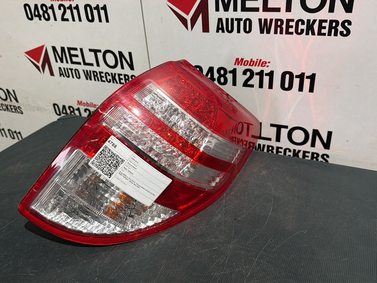 Aug 2008 to Nov 2012 - Toyota RAV4 ACA33 ACA38 - Right Taillight - Body Mounted