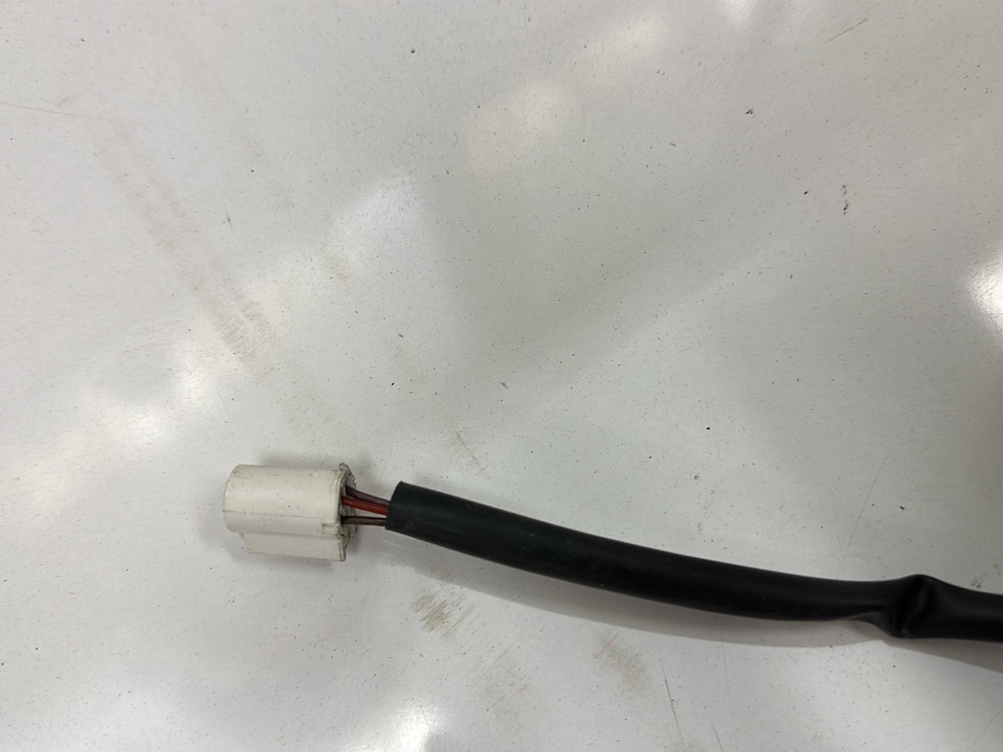 Mar 2007 to Feb 2010- Toyota Corolla ZRE152R ZRE153R Sedan- Right Door Mirror- Non-Flasher