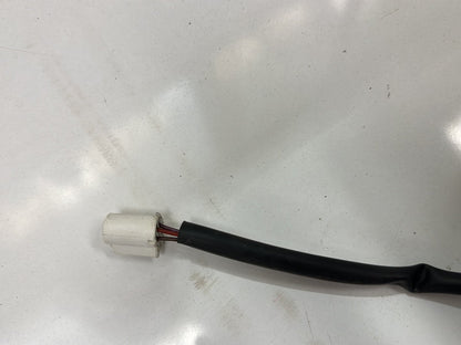 Mar 2007 to Feb 2010- Toyota Corolla ZRE152R ZRE153R Sedan- Right Door Mirror- Non-Flasher