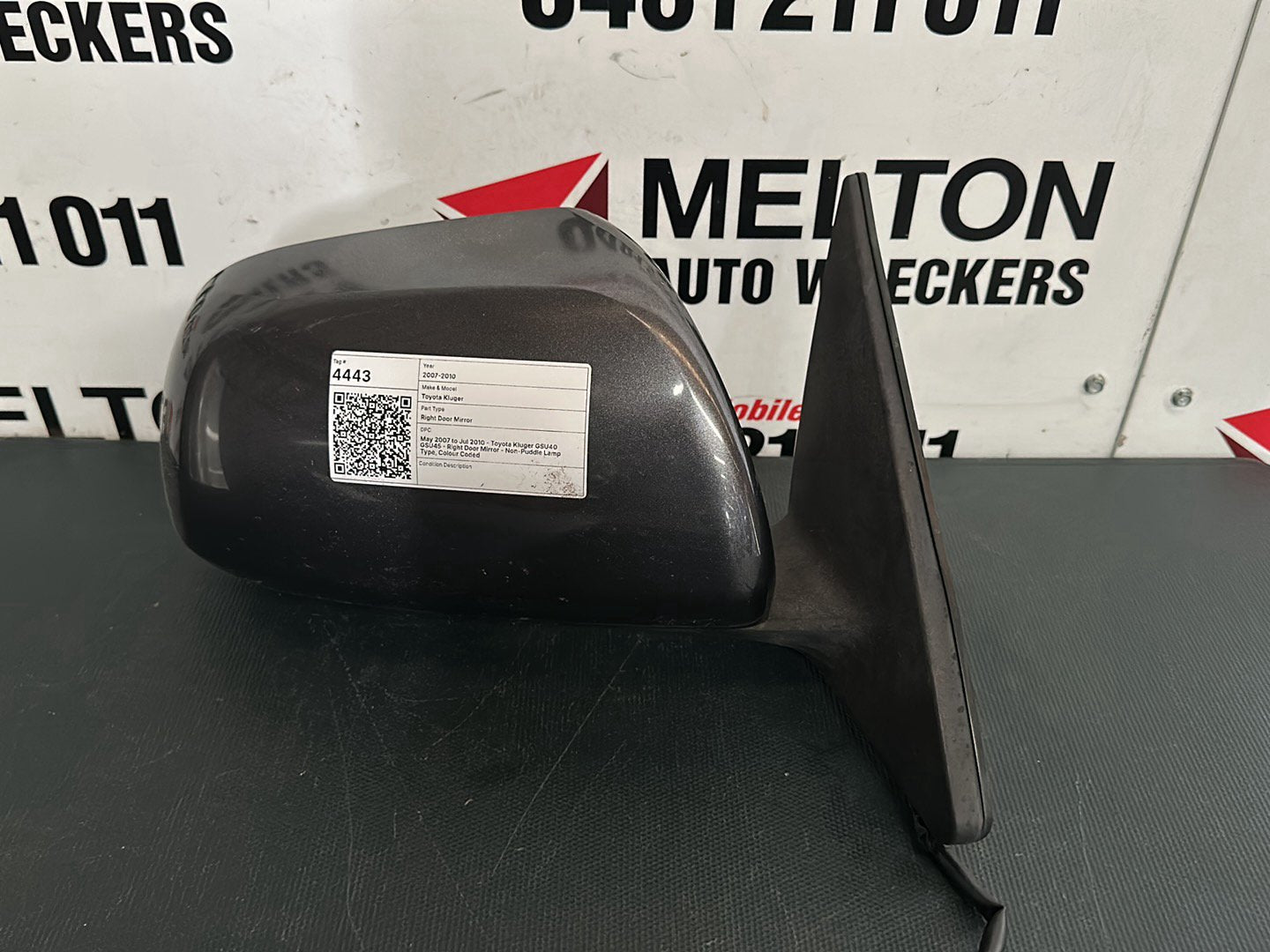 May 2007 to Jul 2010- Toyota Kluger GSU40 GSU45- Right Door Mirror- Non-Puddle Lamp Type, Colour Coded