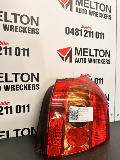 Apr 2004 to Jun 2007- Toyota Corolla ZZE122 Hatchback Built in Japan VIN JTD- Right Taillight- Lens# 13-87