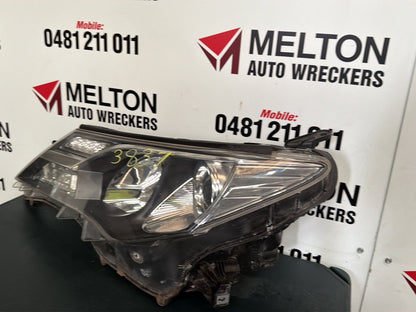 2013 Toyota RAV4 A40 - Left Headlight