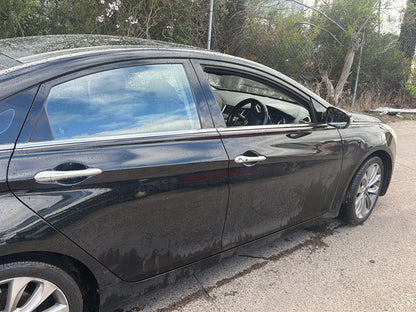 2010 Hyundai i45