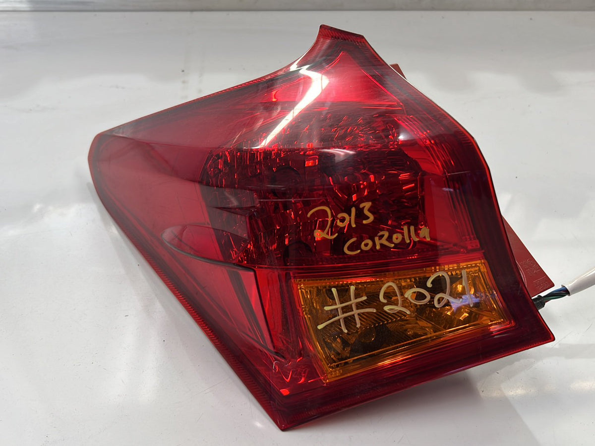 2013 Toyota Corolla E180 - Left Taillight