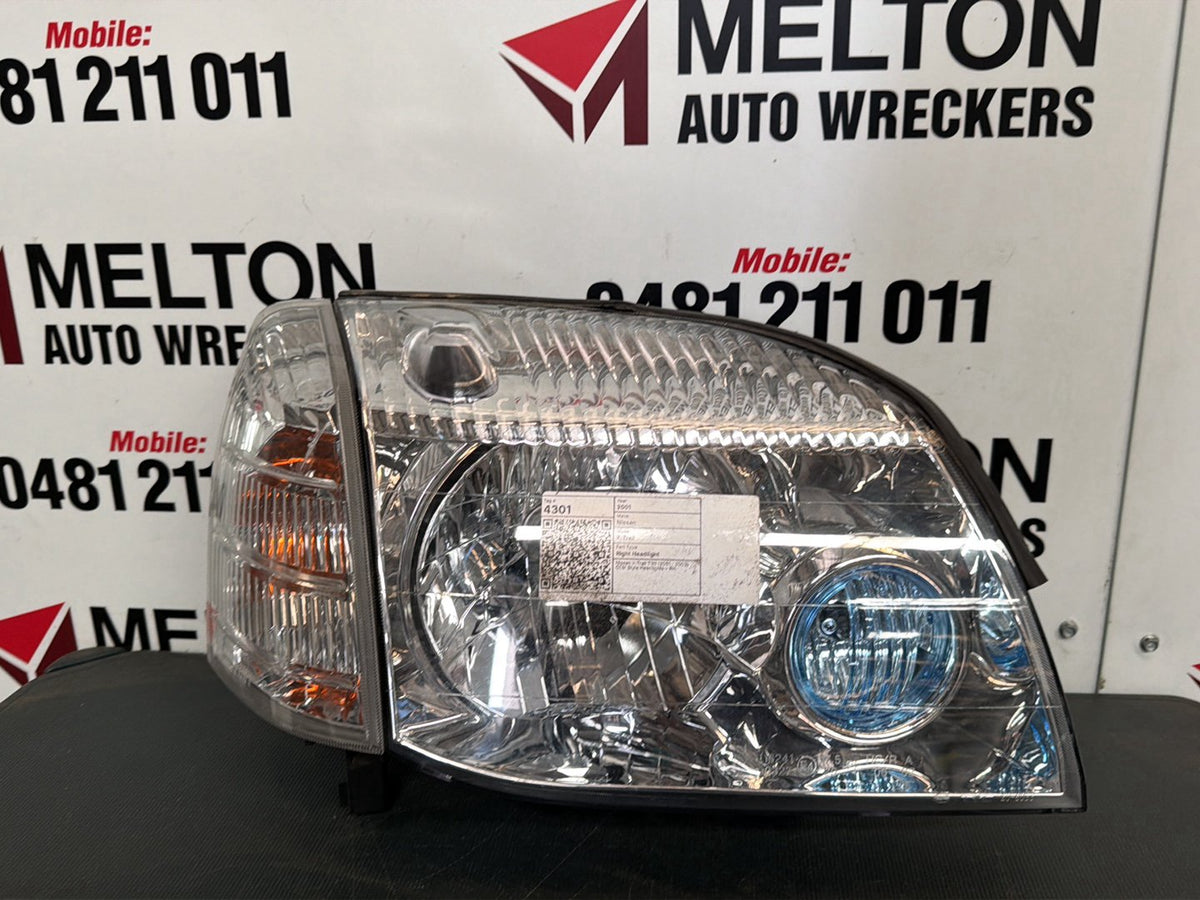 Oct 2001 to Sep 2007- Nissan X-Trail T30- Right Headlight- Blue Lens Type