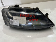 2012 Volkswagen Jetta - Right Headlight
