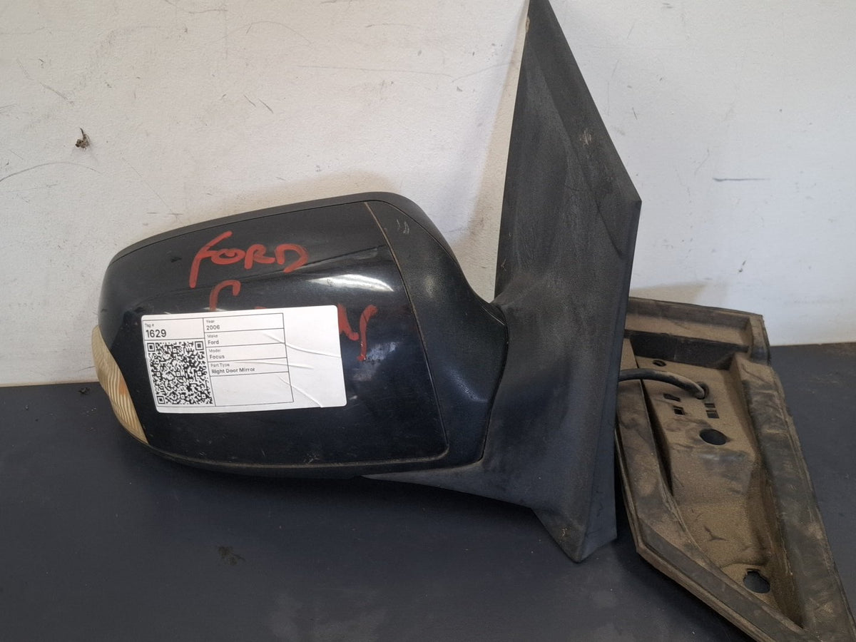 2006 Ford Focus II LS - Right Door Mirror