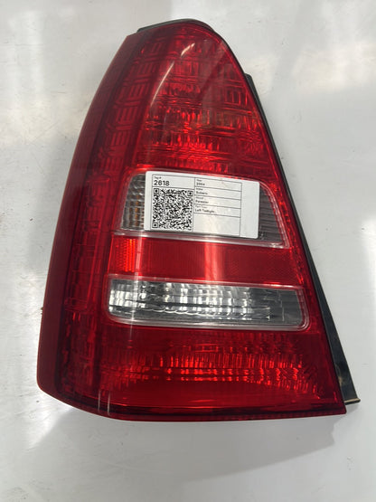 2002-2005 Subaru Forester Left Taillight