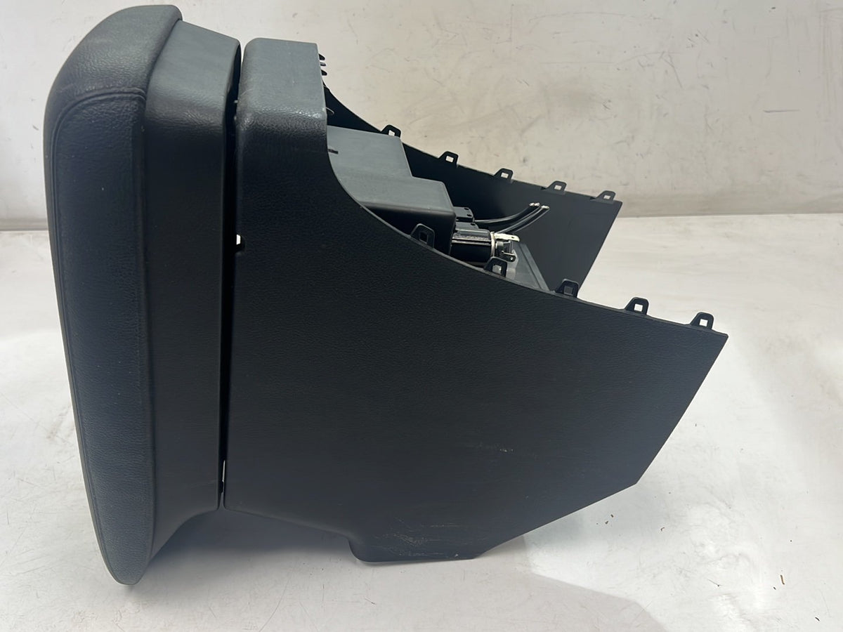 2018 Mitsubishi Outlander ZK Centre Console