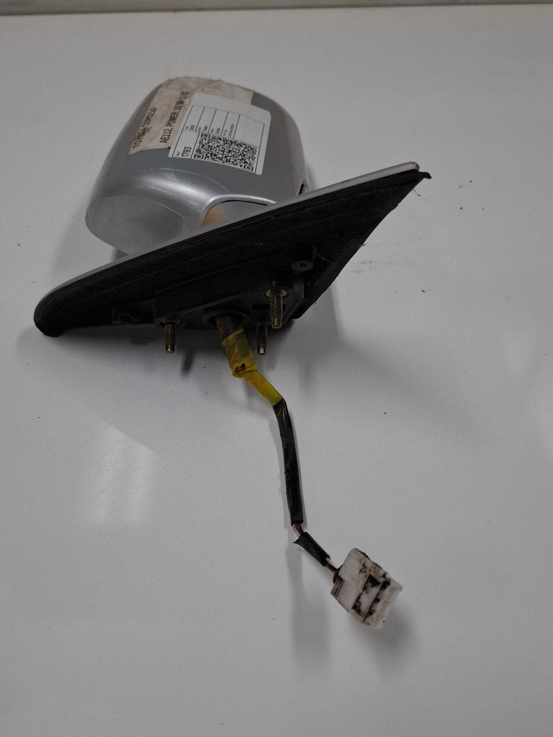 Oct 1998 to Nov 2001- Toyota Corolla AE112- Left Door Mirror- Power Adjust