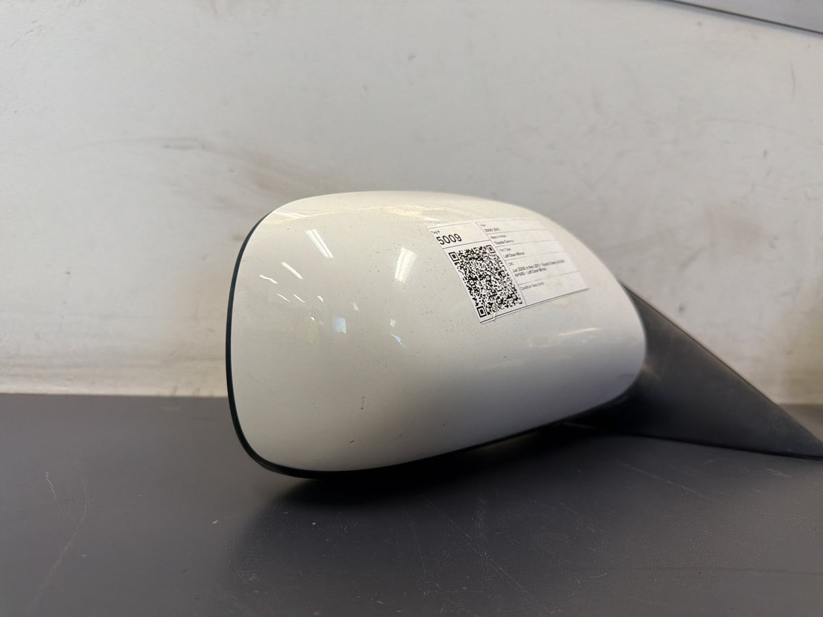 Jun 2006 to Nov 2011 - Toyota Camry ACV40 AHV40 - Right Door Mirror