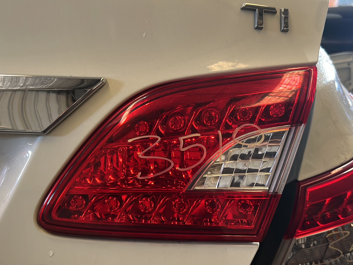 2014 Nissan Pulsar B17 Right Taillight on Bootlid/Tailgate