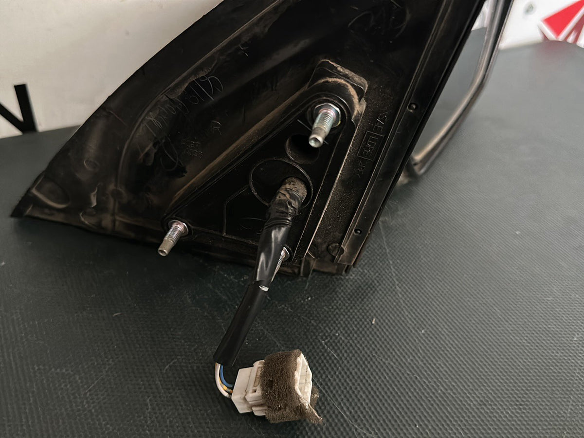Jul 2006 to Apr 2015- Mitsubishi Triton ML MN- Right Door Mirror- Power Adjust, Non-Indicator, Chrome