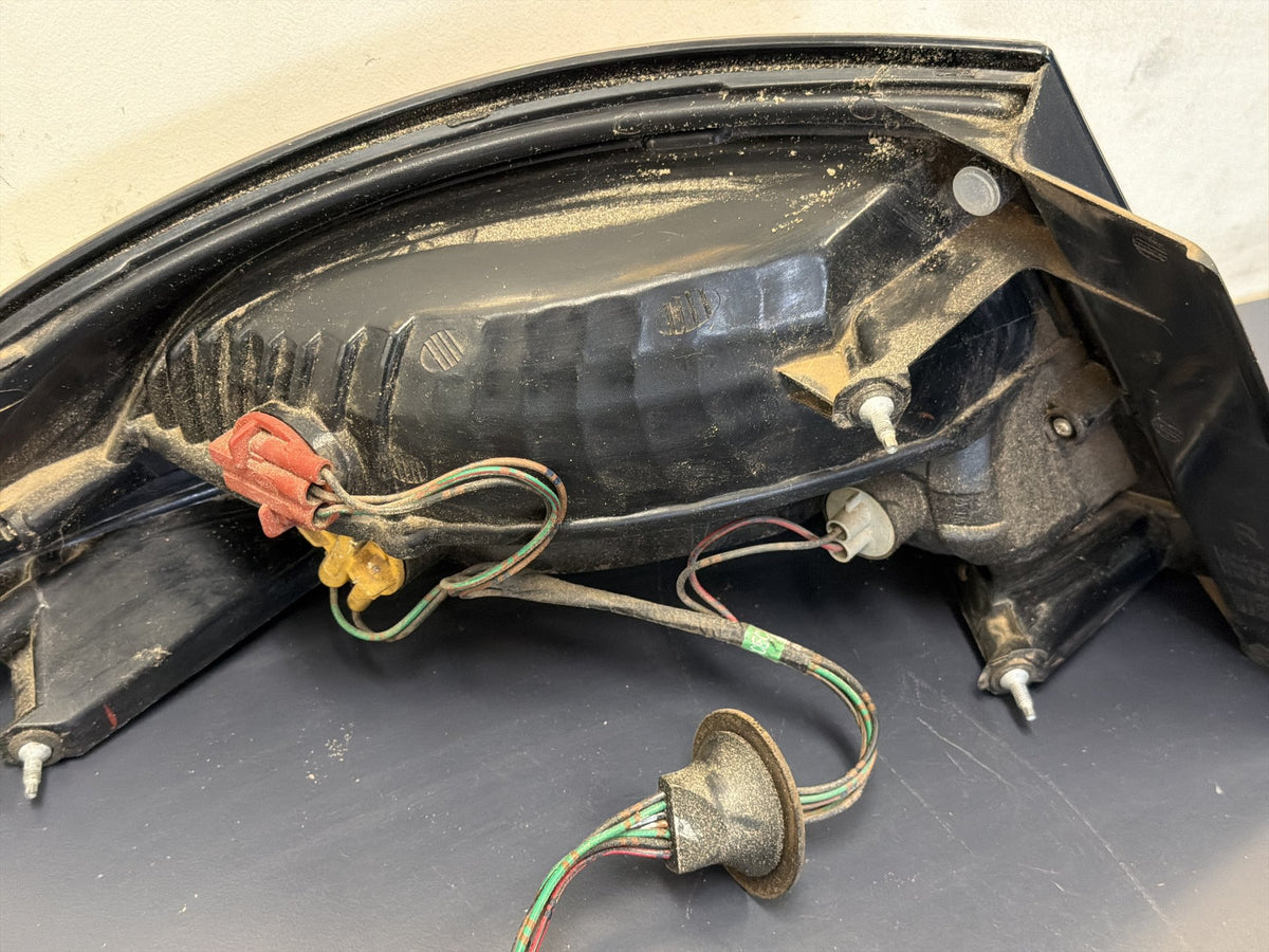 May 2008 to Oct 2014 - Ford Falcon FG MkI FG MkII XR6 50th G6 Sedan - Right Taillight