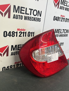 2004 Toyota Camry V30 - Left Taillight