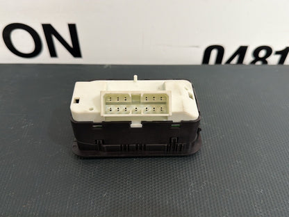 2004 Ford Falcon Master Power Window Switch