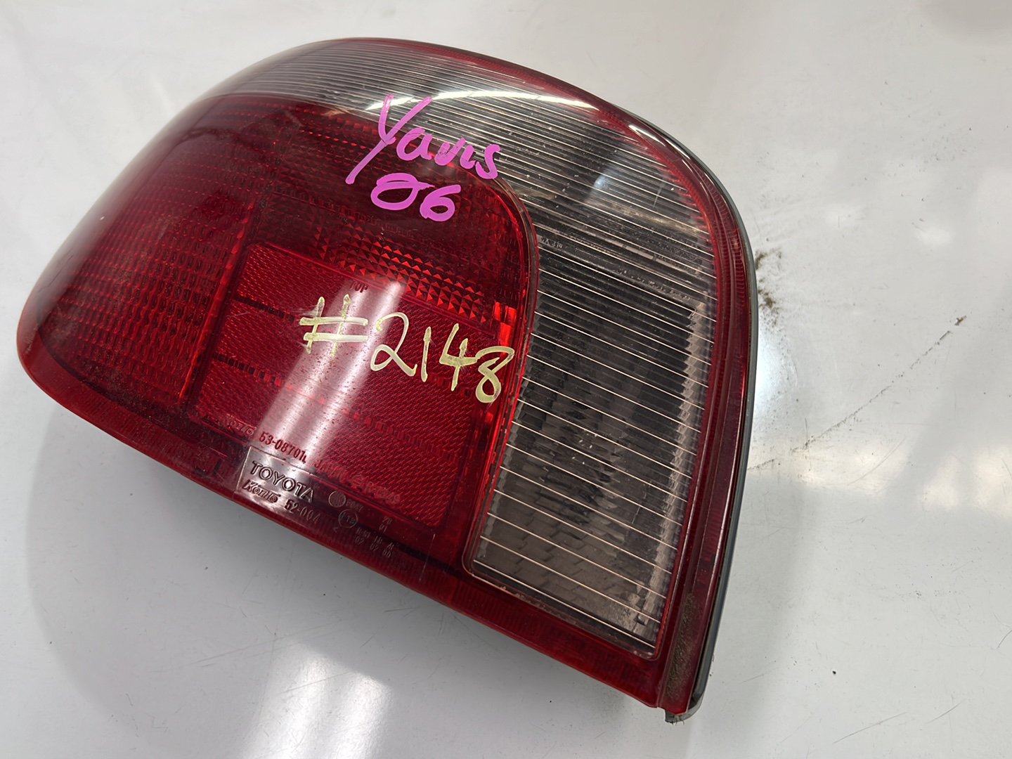 2004 Toyota Yaris - Left Taillight