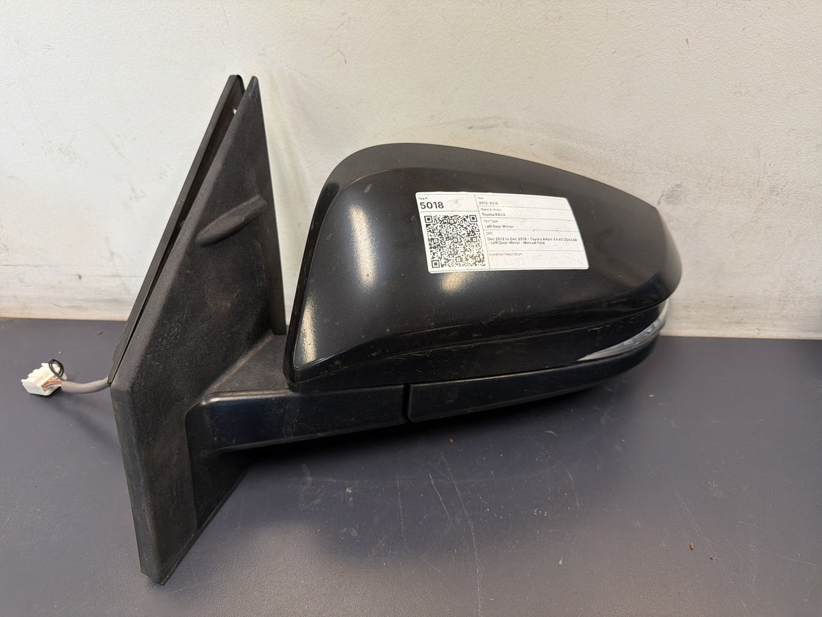 Dec 2012 to Dec 2018 - Toyota RAV4 XA40 ZSA42R - Left Door Mirror - Manual Fold
