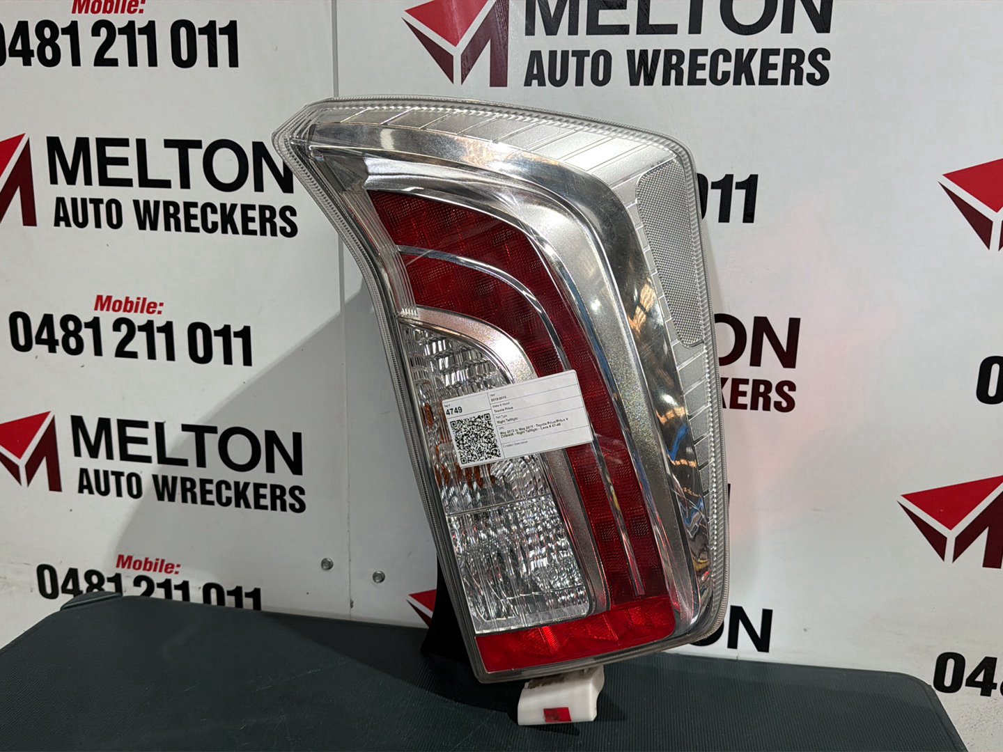 May 2012 to May 2015 - Toyota Prius/Prius V ZVW40R - Right Taillight - Lens # 47-46