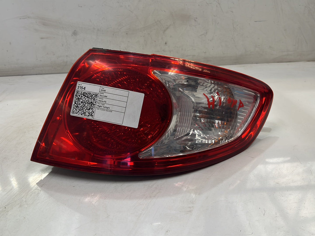 2006 Hyundai Santa Fe CM Right Taillight