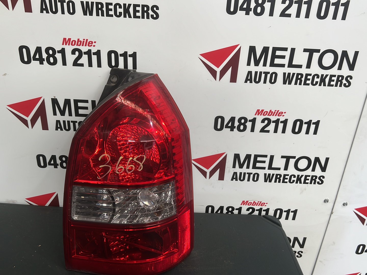 2004-2010 Hyundai Tucson- Right Taillight