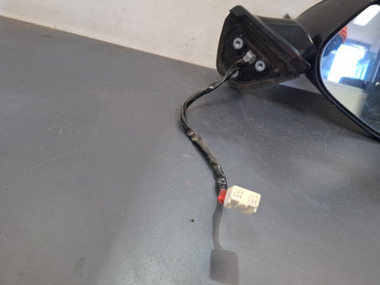 2011 Toyota Corolla E150 - Right Door Mirror