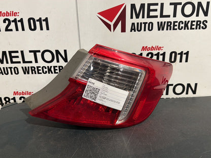 Nov 2011 to Mar 2015 - Toyota Camry ASV50 - Right Taillight Non Led Type