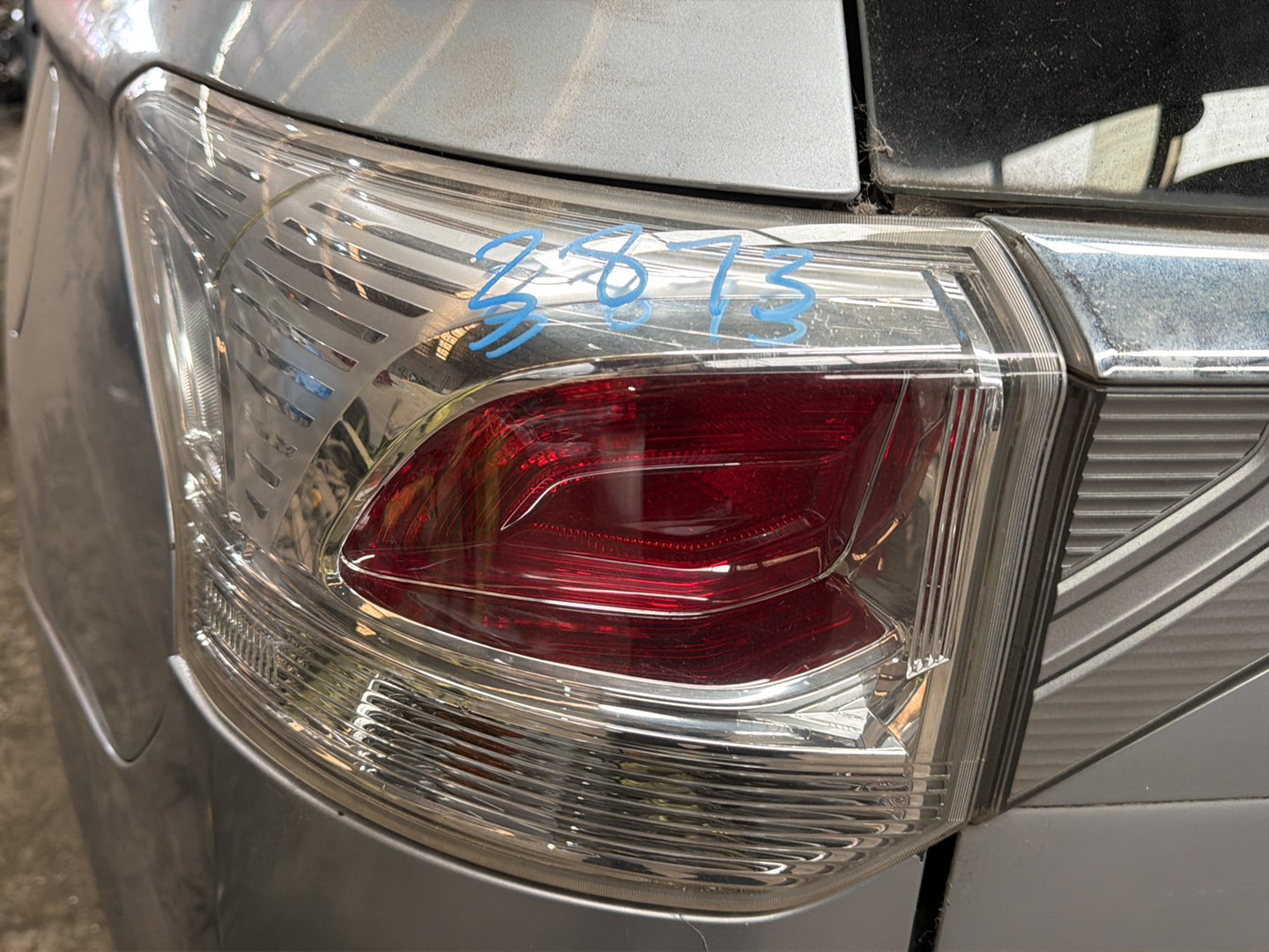 2013 Mitsubishi Outlander GF*W- Left Taillight