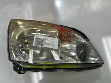 2005 Mitsubishi 380 - Right Headlight