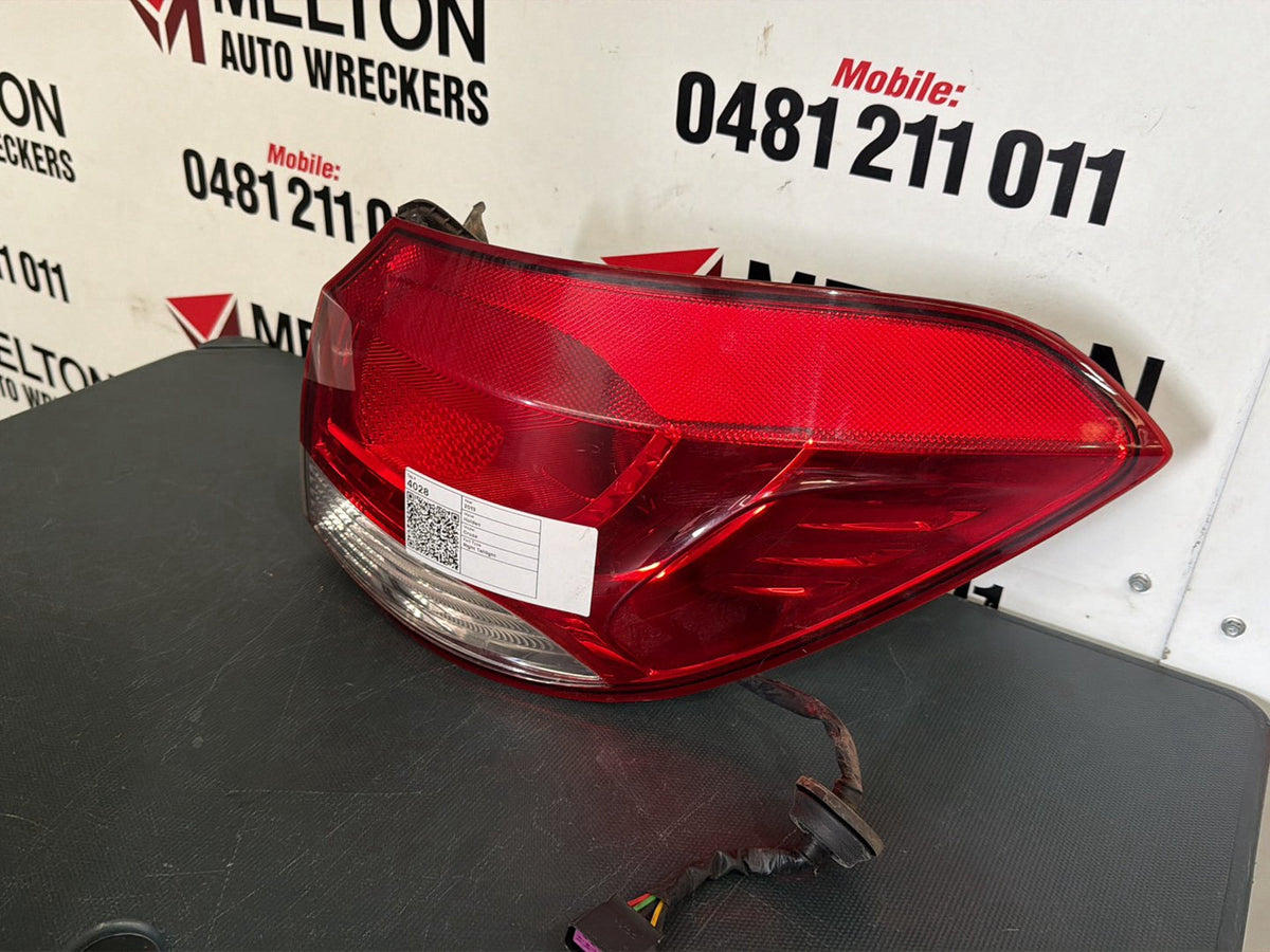 Jul 2012 to Jan 2017- Holden Cruze JH Station Wagon- Right Taillight