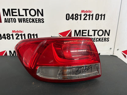 2015 Kia Sorento UM - Left Taillight