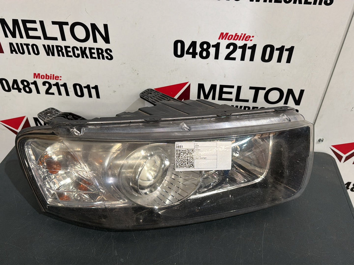 2014 Holden Captiva - Right Headlight