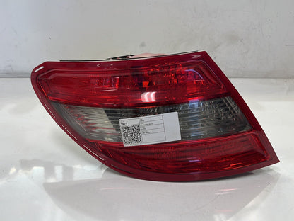 Left Taillight, 2009, Mercedes-Benz, C200, C-Class W204