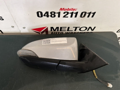 Nov 2011 to Mar 2015 - Toyota Camry Altise Atara R Atara S Atara SX Hybrid H RZ ASV50 AVV50 - Right Door Mirror - Non-Blind Spot Monitor
